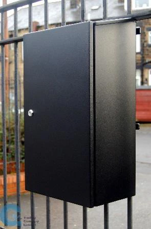 G2 Gate And Railing Secure Post Box - Image 2